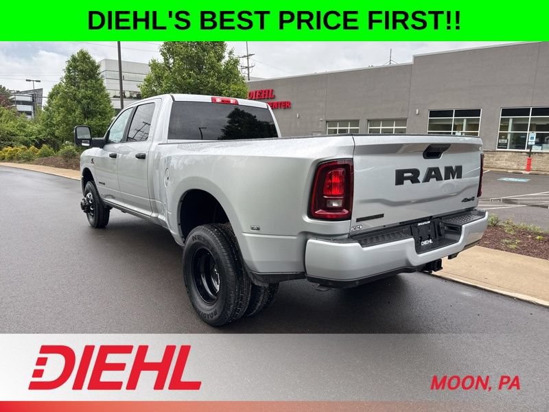 New 2026 RAM 3500 Big Horn AWD/4WD image 5