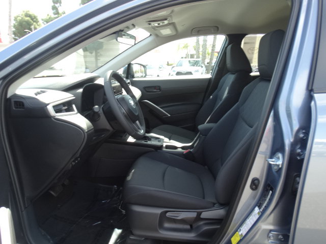 New 2026 Toyota Corolla Cross LE FWD image 10