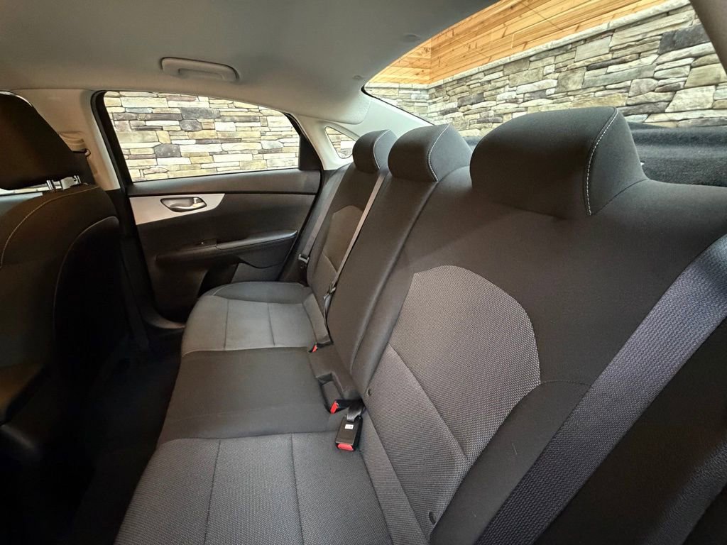 Used 2024 Kia Forte LXS image 27