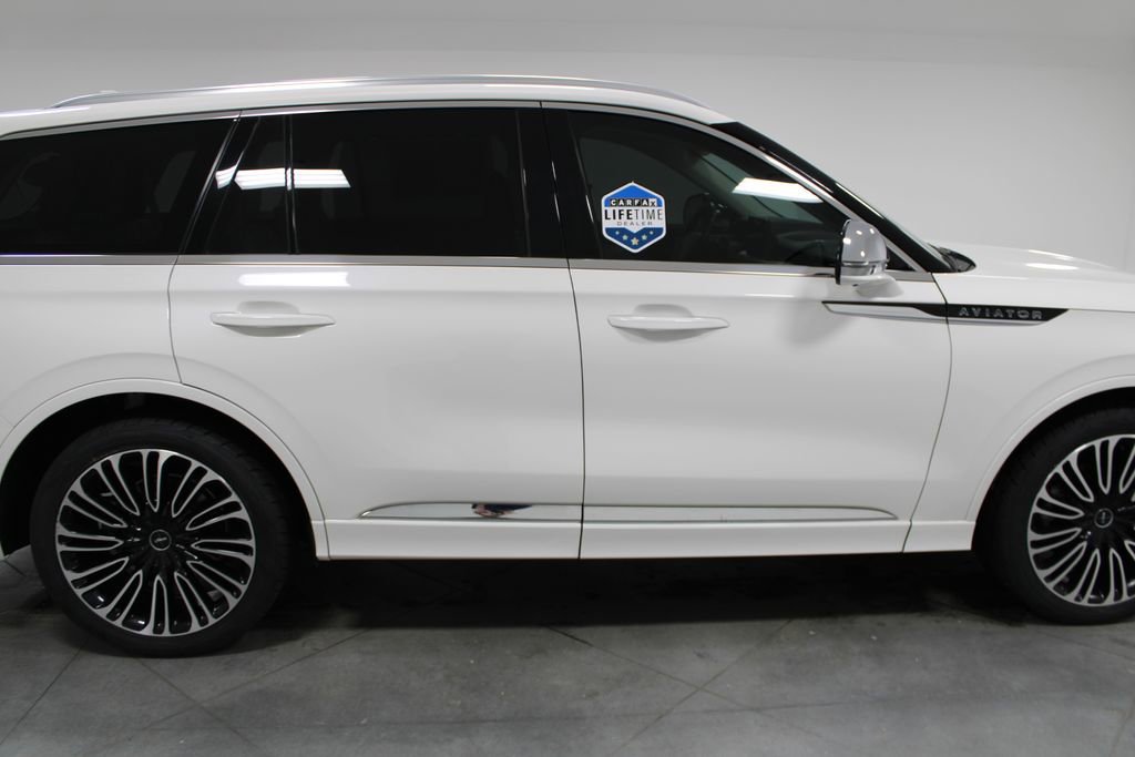 Used 2022 Lincoln Aviator Black Label w/ Dynamic Handling Package image 11