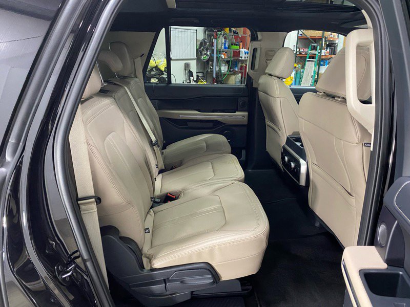 Used 2024 Ford Expedition Max Limited image 25