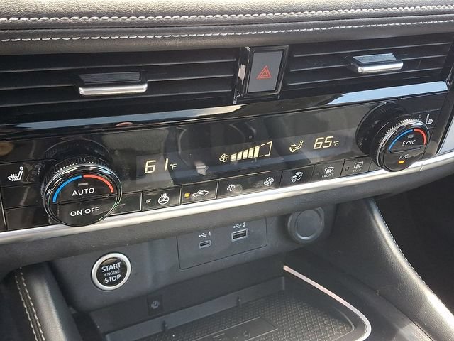 Used 2023 Nissan Rogue Platinum AWD/4WD image 17