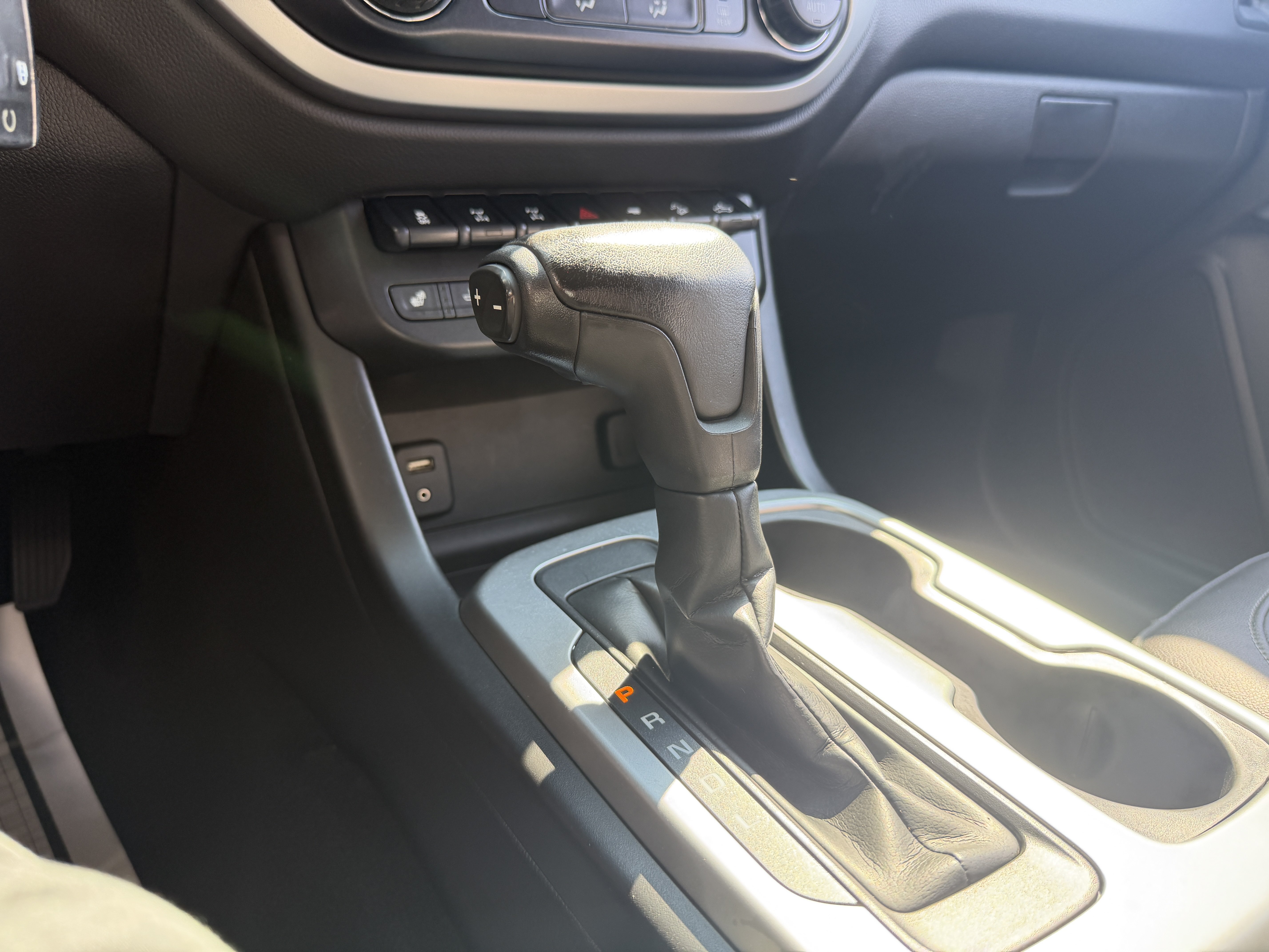 Used 2018 Chevrolet Colorado ZR2 AWD/4WD image 45