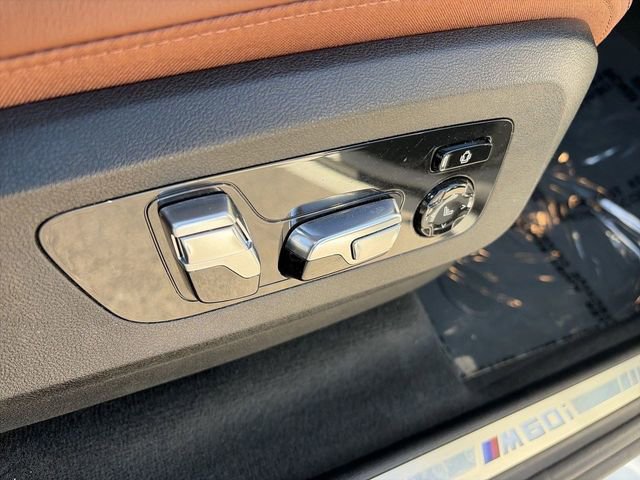 Used 2024 BMW X7 M60i w/ Executive Package image 12