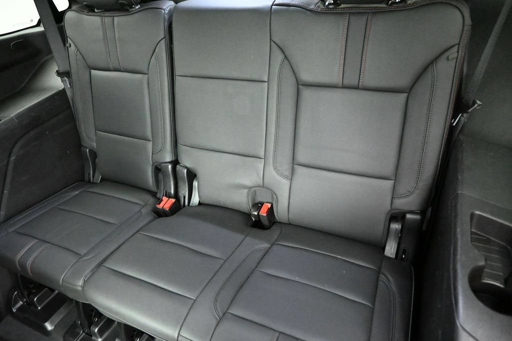 Used 2024 Chevrolet Tahoe RST w/ Luxury Package AWD/4WD image 26