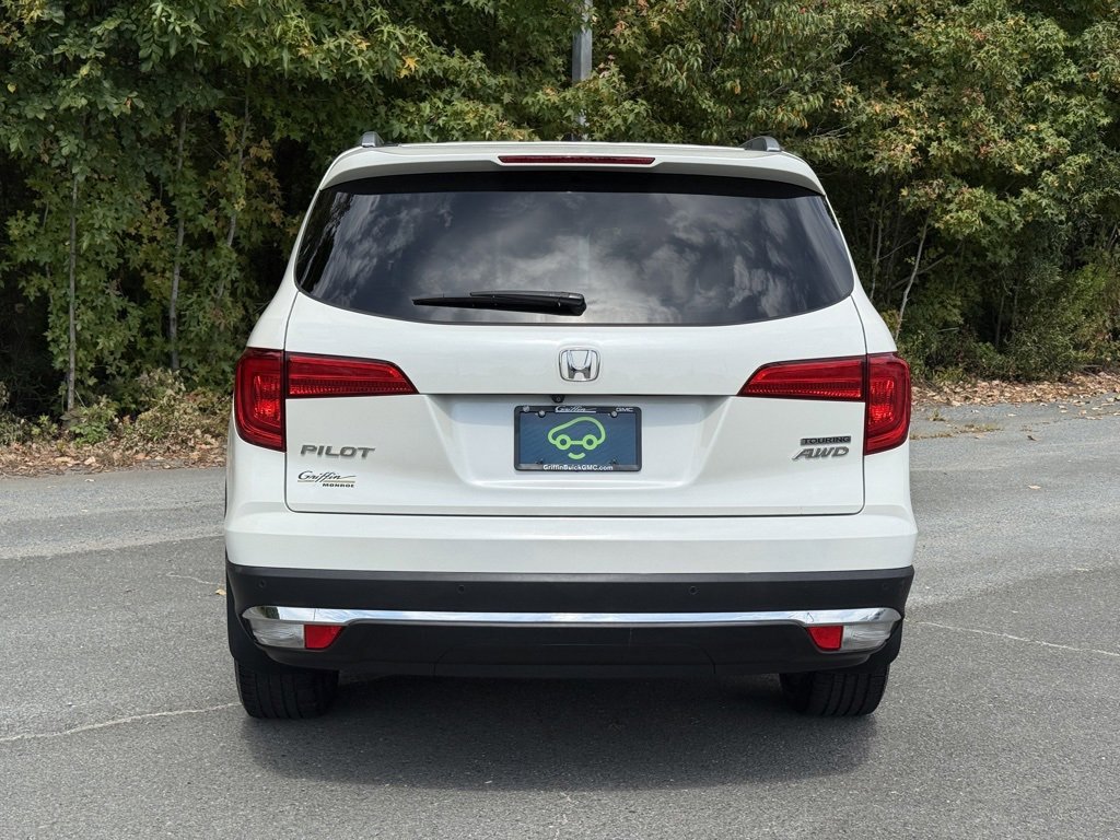 Used 2018 Honda Pilot Touring image 6