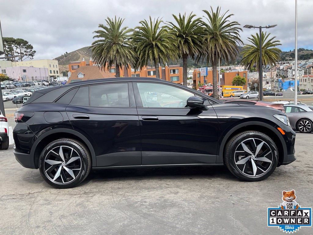 Used 2023 Volkswagen ID.4 Pro S AWD/4WD image 3