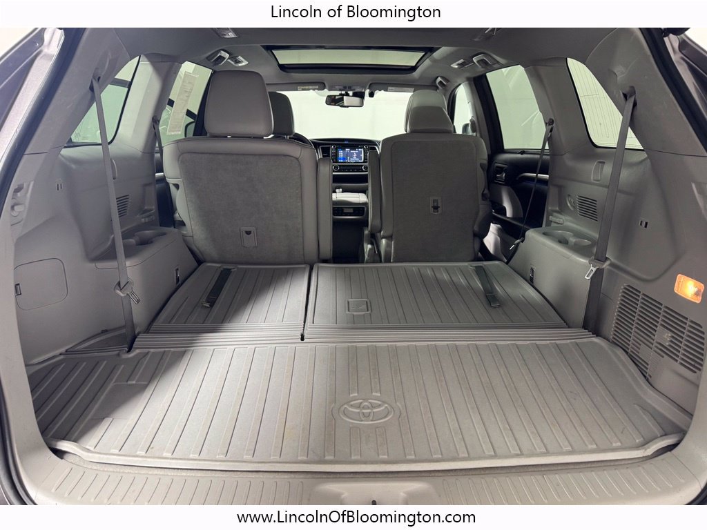 Used 2016 Toyota Highlander Limited Platinum AWD/4WD image 15
