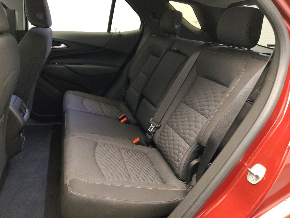 Used 2020 Chevrolet Equinox LT w/ LPO, Floor Liner Package image 18