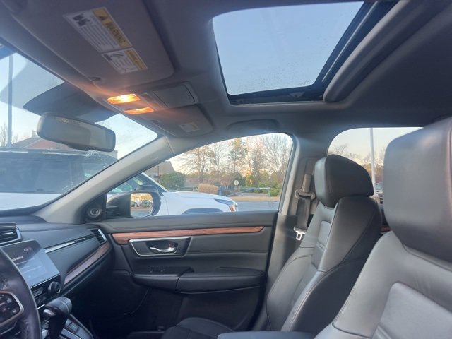 Used 2022 Honda CR-V Touring image 15