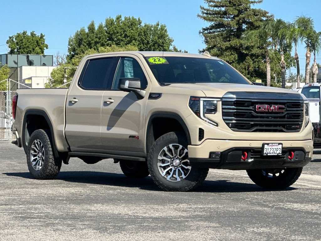 Used 2022 GMC Sierra 1500 AT4 w/ AT4 Premium Package AWD/4WD image 1