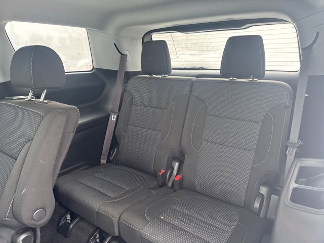 Used 2023 GMC Acadia SLE w/ Driver Convenience Package image 21