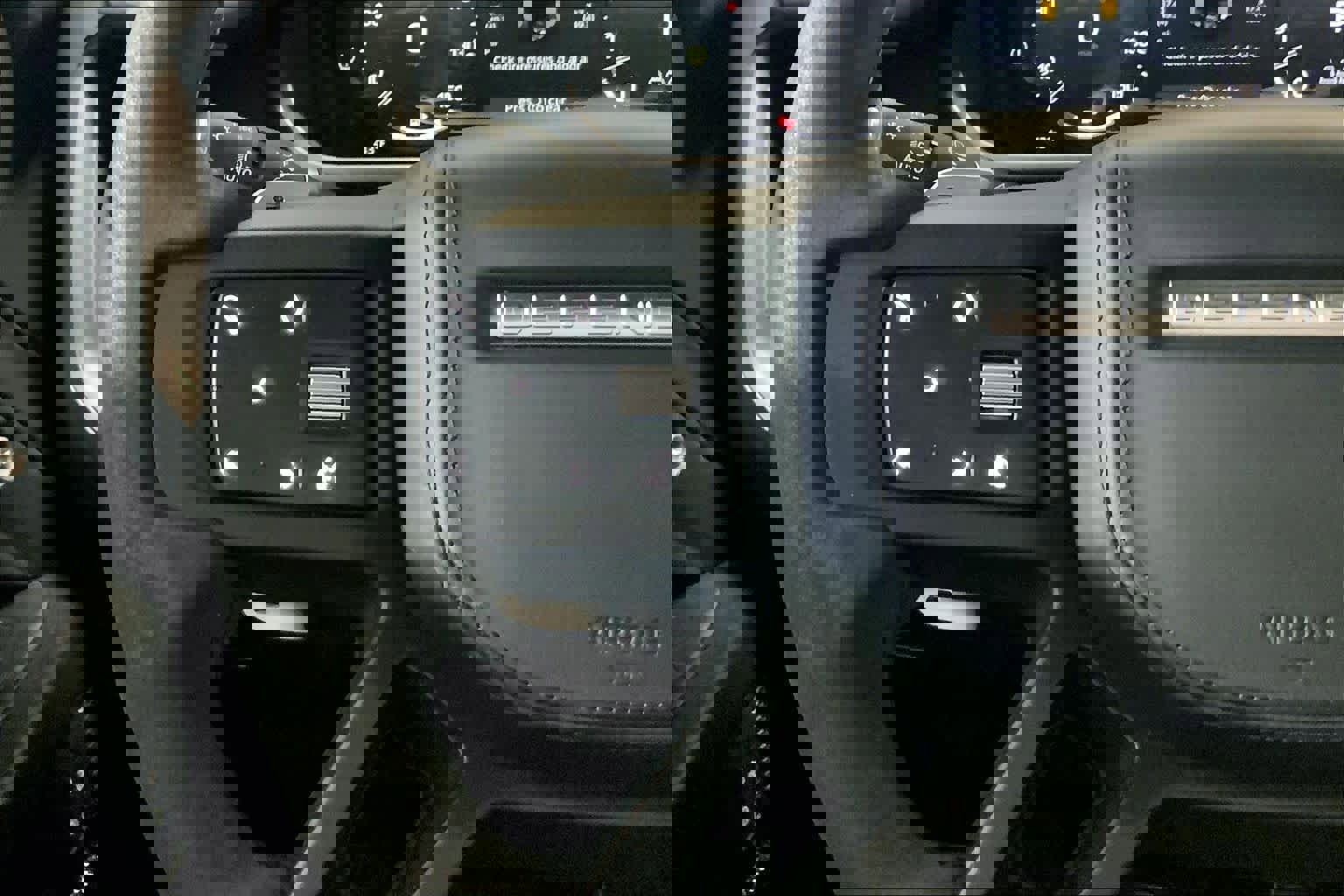 Used 2023 Land Rover Defender 110 V8 image 24