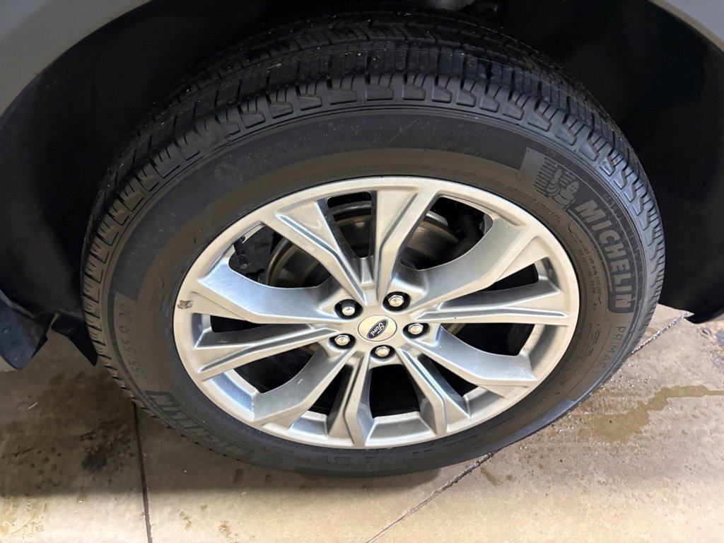 Certified 2023 Ford Explorer XLT w/ Equipment Group 202A image 27