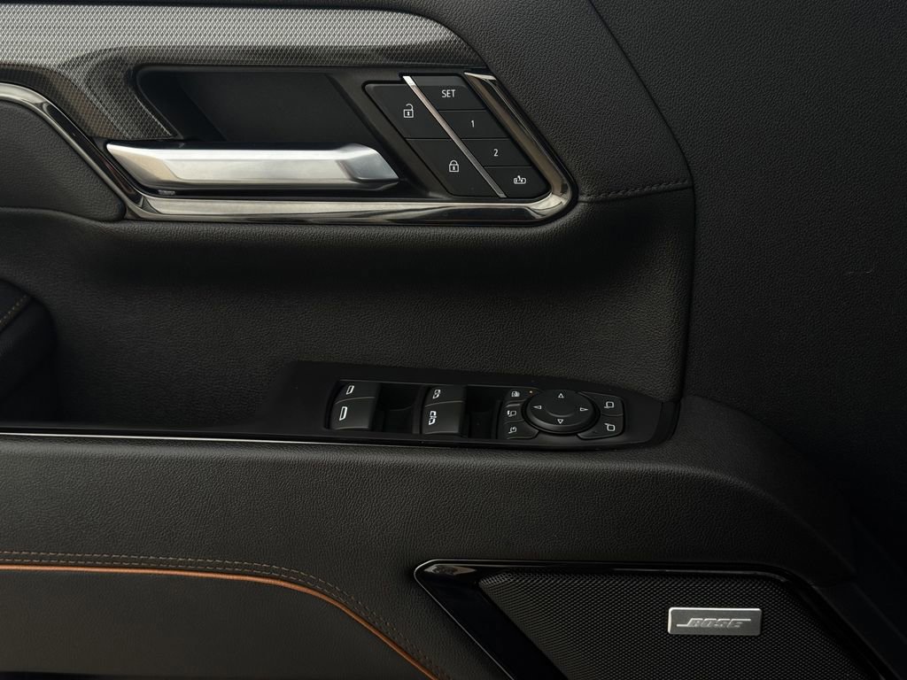 Used 2024 GMC Sierra 2500 AT4 w/ AT4 Preferred Package image 24