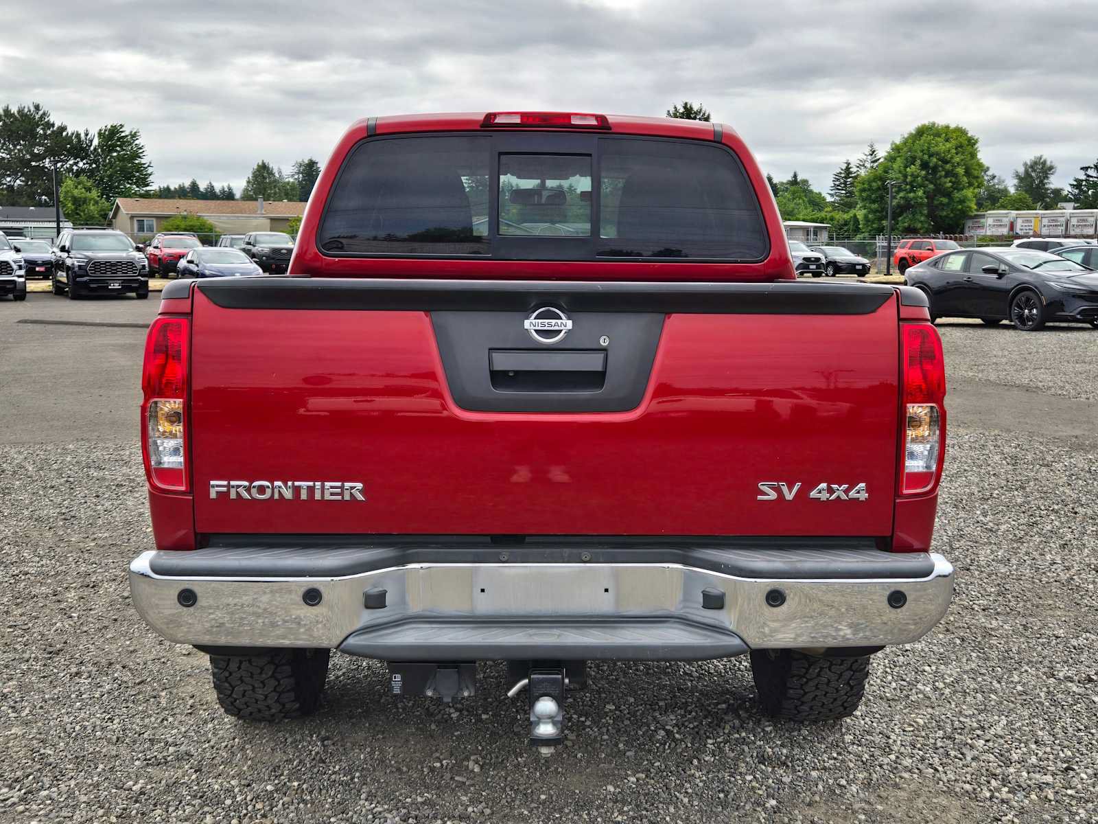 Used 2015 Nissan Frontier SV w/ SV Value Truck Package AWD/4WD image 4