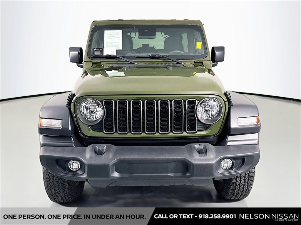 Used 2024 Jeep Wrangler Sport S image 2