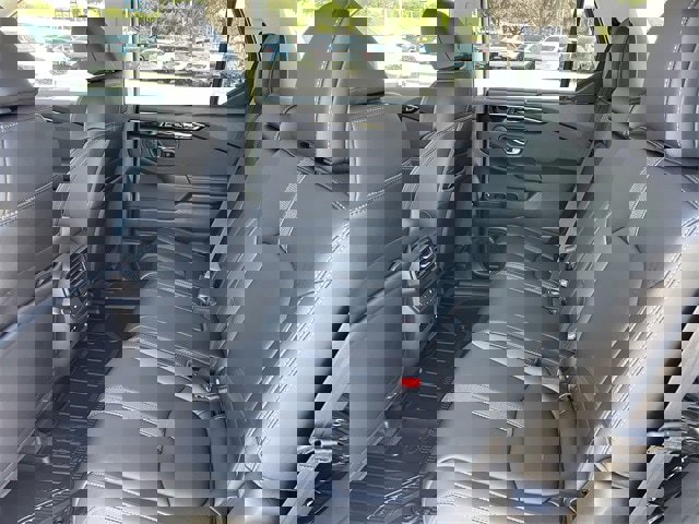 New 2025 Honda Pilot Touring image 27