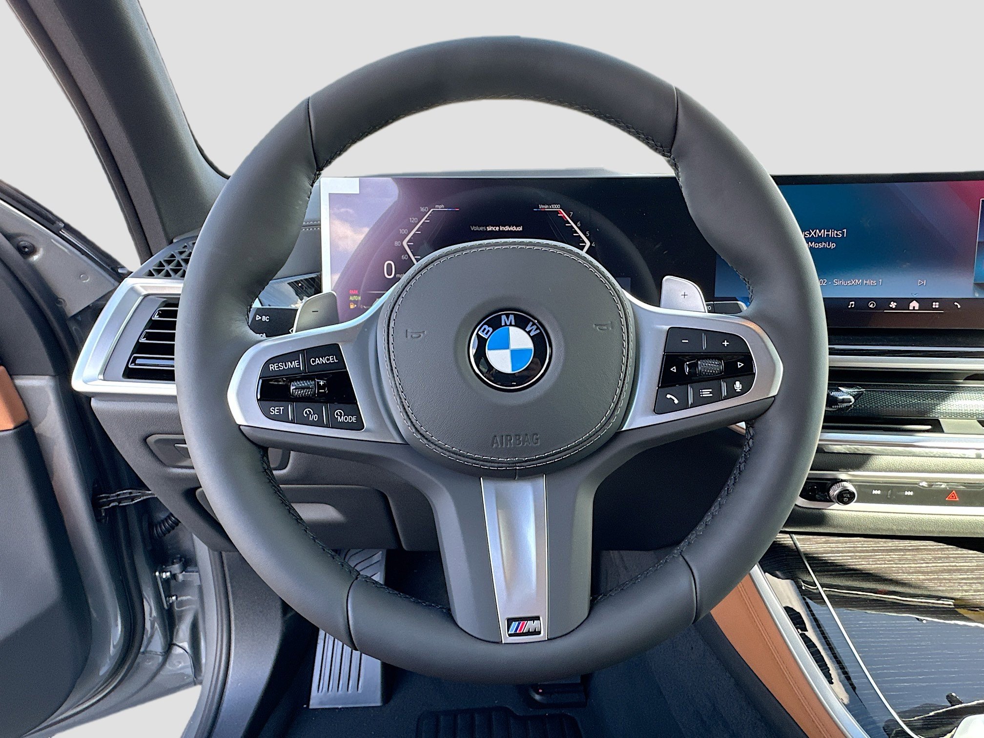 New 2026 BMW X5 sDrive40i w/ M Sport Package image 8