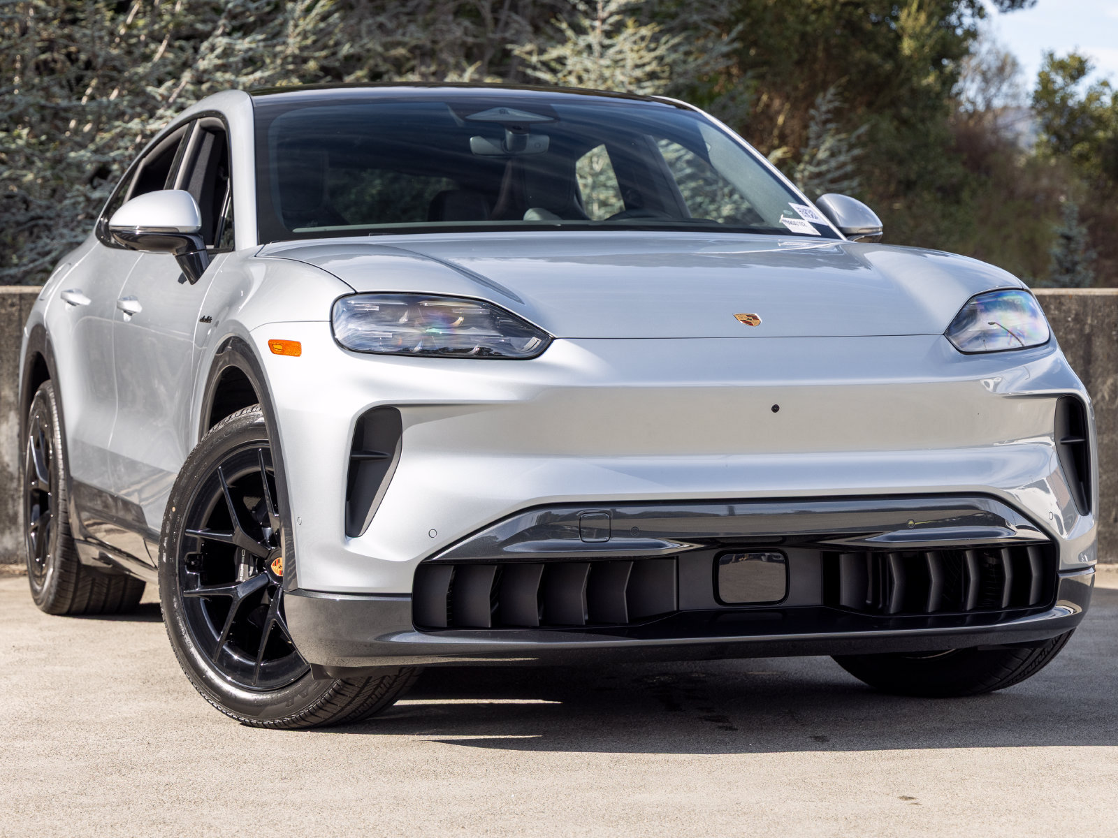 New 2026 Porsche Cayenne Electric Coupe AWD/4WD image 6