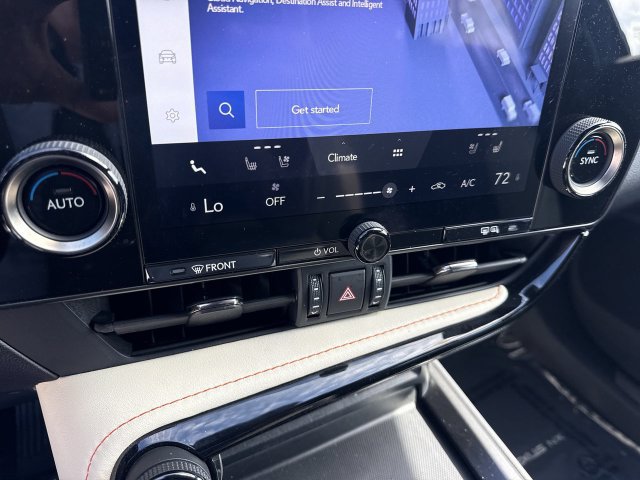 Certified 2023 Lexus NX 250 FWD w/ Towing Package (2000 Lbs) image 19