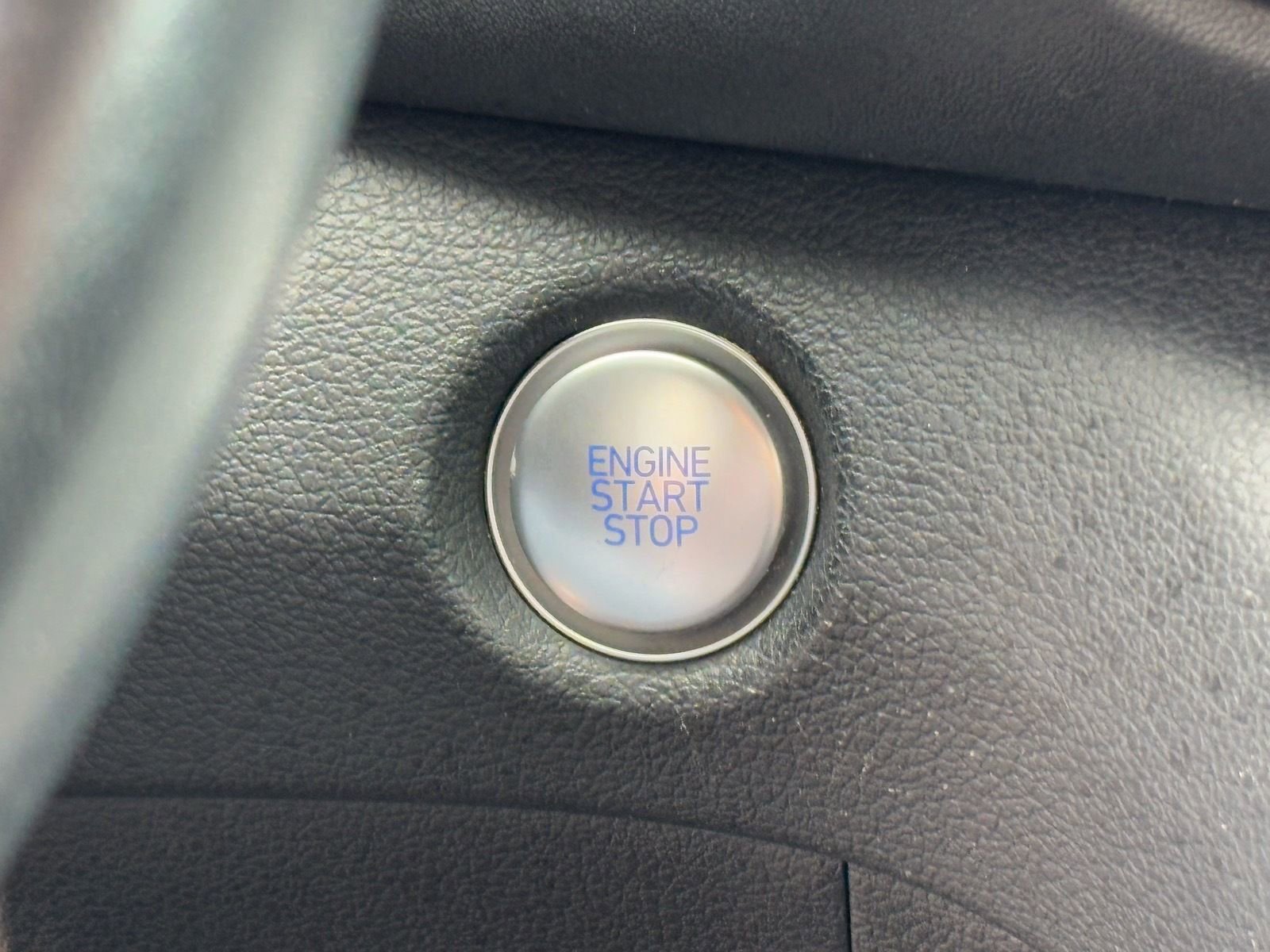 Used 2022 Hyundai Santa Fe XRT image 24