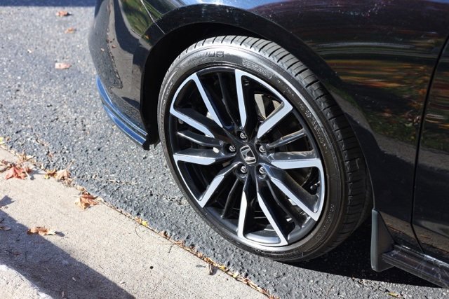 Certified 2023 Honda Accord Touring image 11