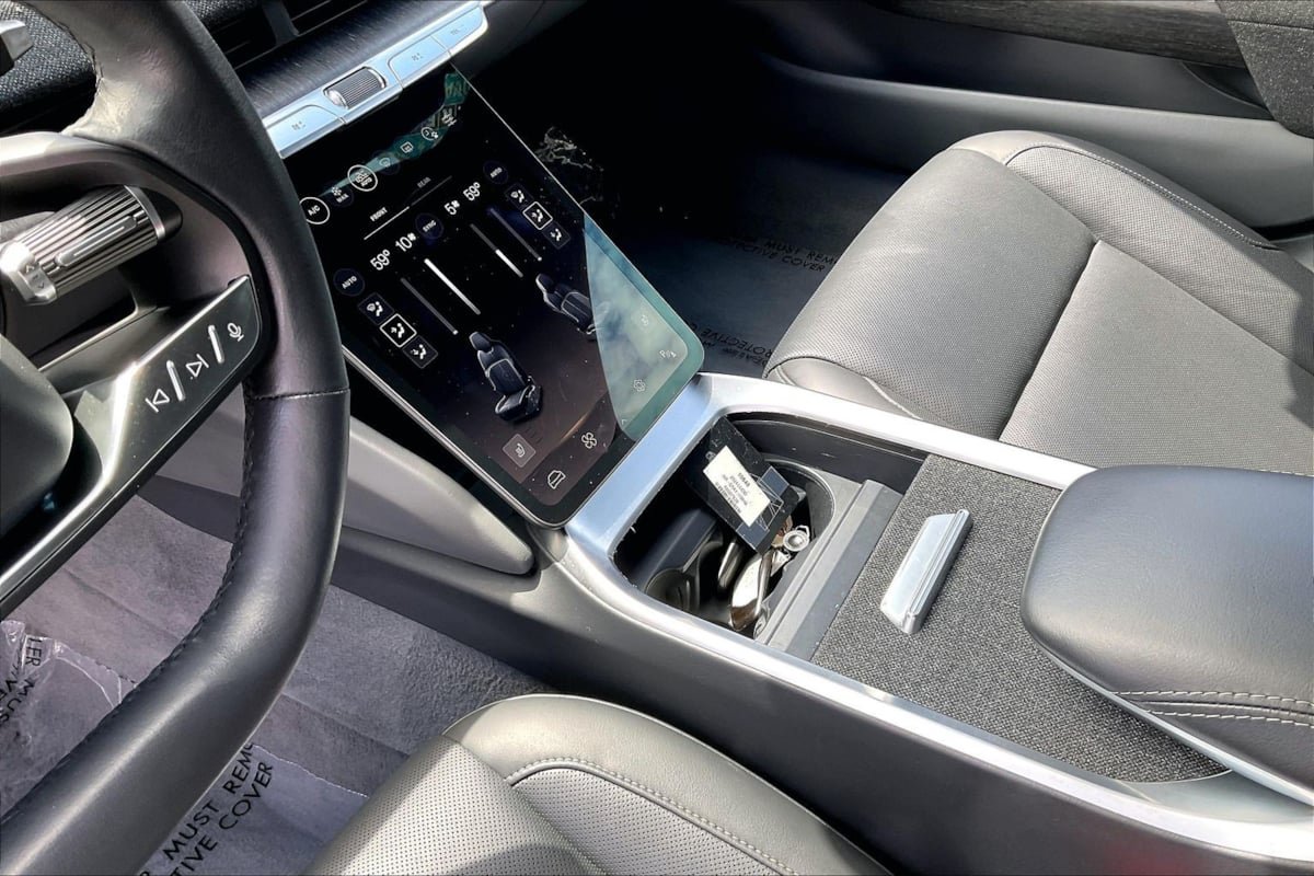 Used 2024 Lucid Air Pure RWD image 14