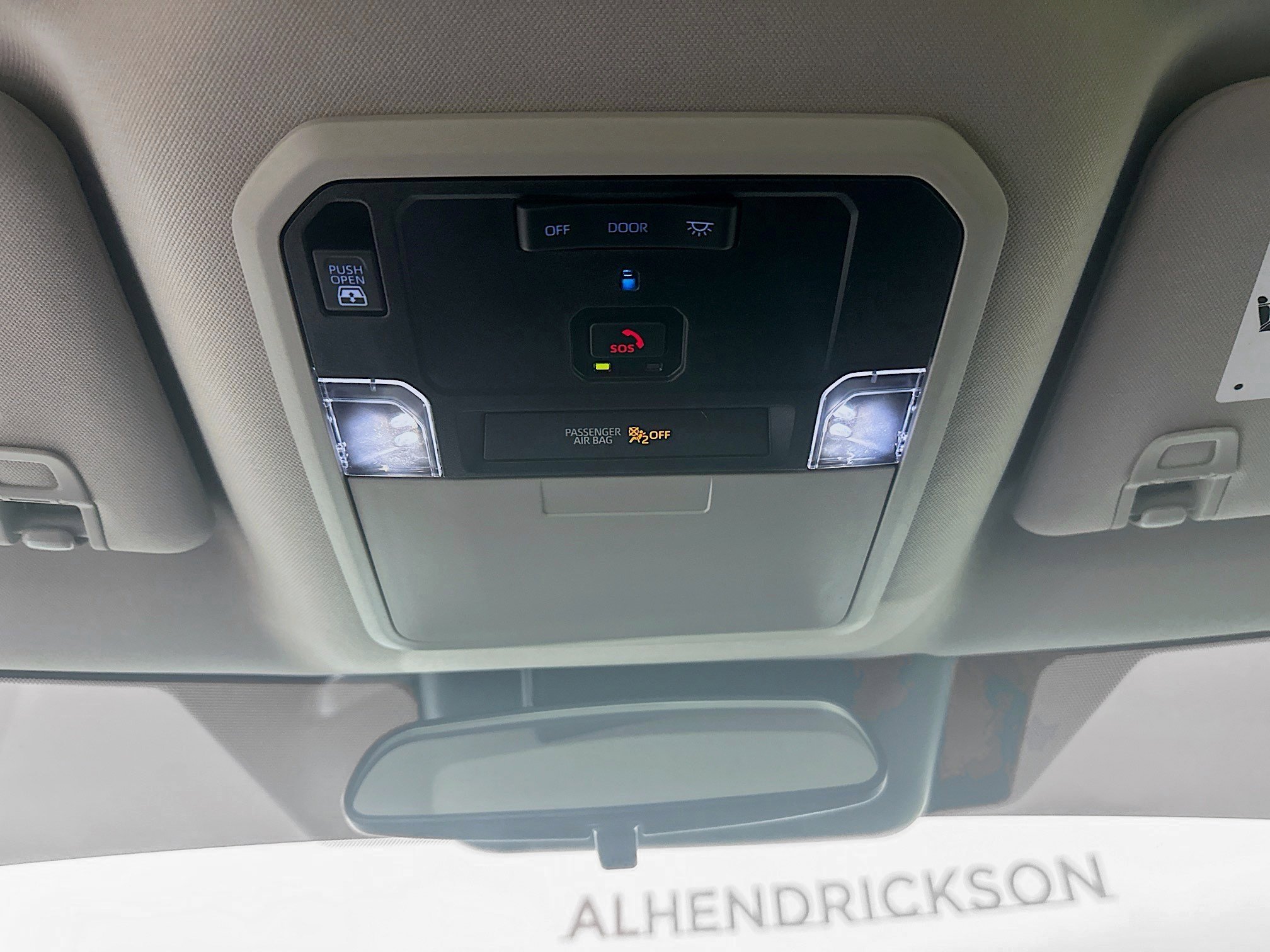 Used 2022 Toyota Tundra SR5 w/ SR5 Premium Package image 18