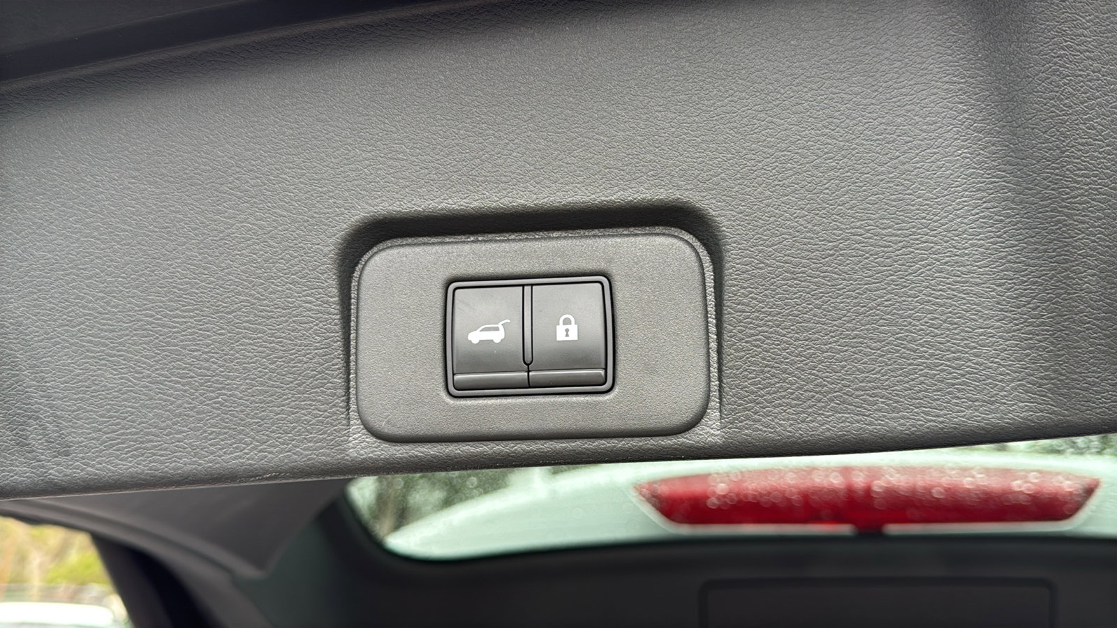 Certified 2022 Nissan Rogue Platinum w/ Head-Up Display Package image 27