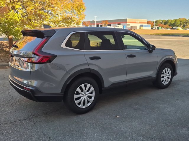 Used 2025 Honda CR-V LX image 4