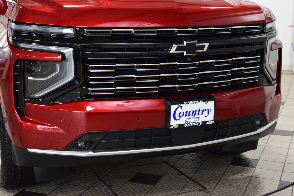 New 2026 Chevrolet Suburban High Country AWD/4WD image 13