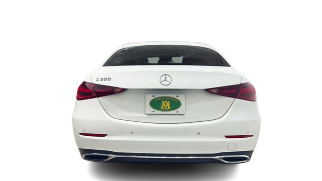 Used 2023 Mercedes-Benz C 300 Sedan image 3