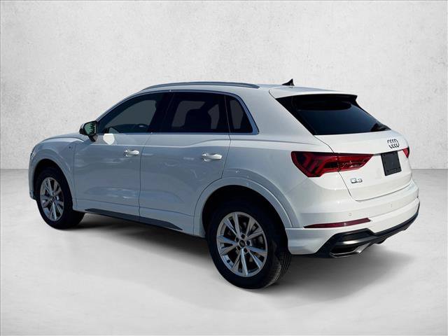 Used 2022 Audi Q3 2.0T Premium Plus w/ Premium Plus Package AWD/4WD image 8