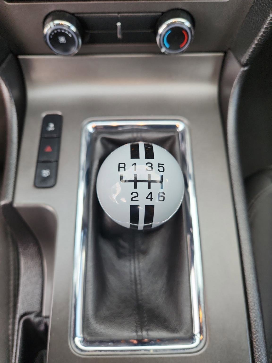 Used 2013 Ford Mustang Coupe RWD image 15