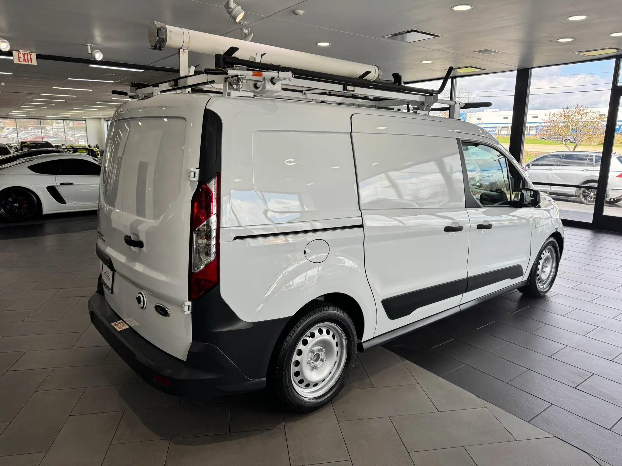Used 2014 Ford Transit Connect XL FWD image 5