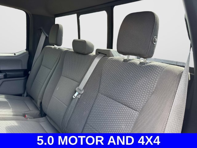 Used 2018 Ford F150 XLT w/ Equipment Group 302A Luxury AWD/4WD image 14