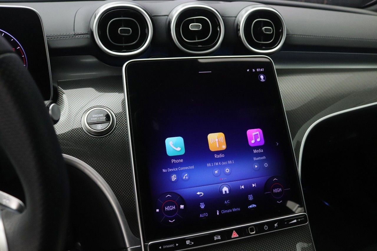 Certified 2025 Mercedes-Benz C 300 Sedan image 11