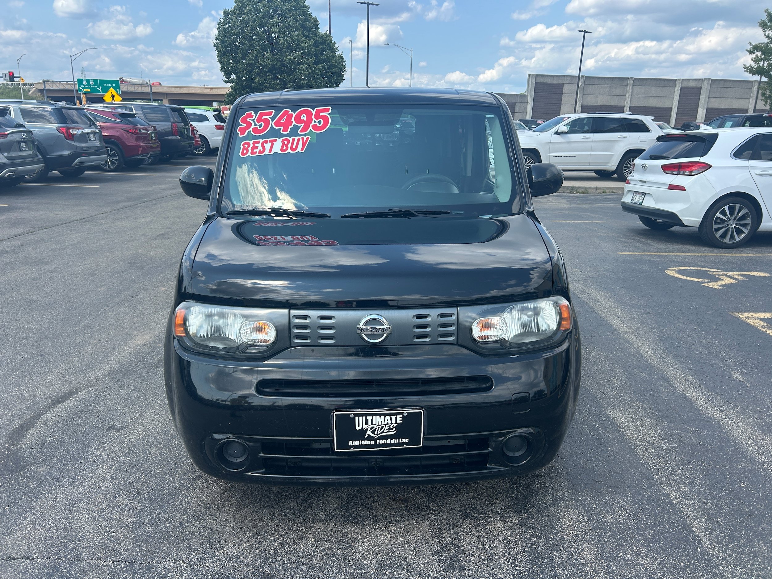 Used 2009 Nissan Cube 1.8 SL w/ Interior Designer Pkg FWD image 2