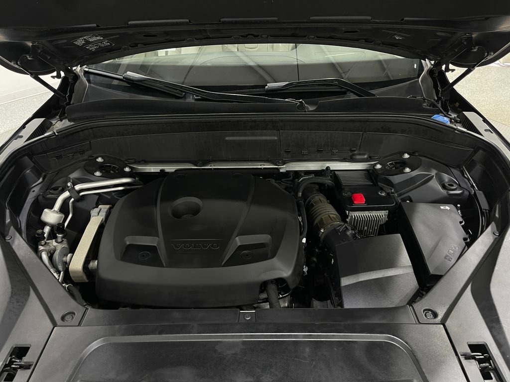 Used 2019 Volvo XC90 T6 Momentum image 28