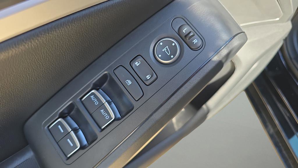 Used 2025 Acura Integra image 16