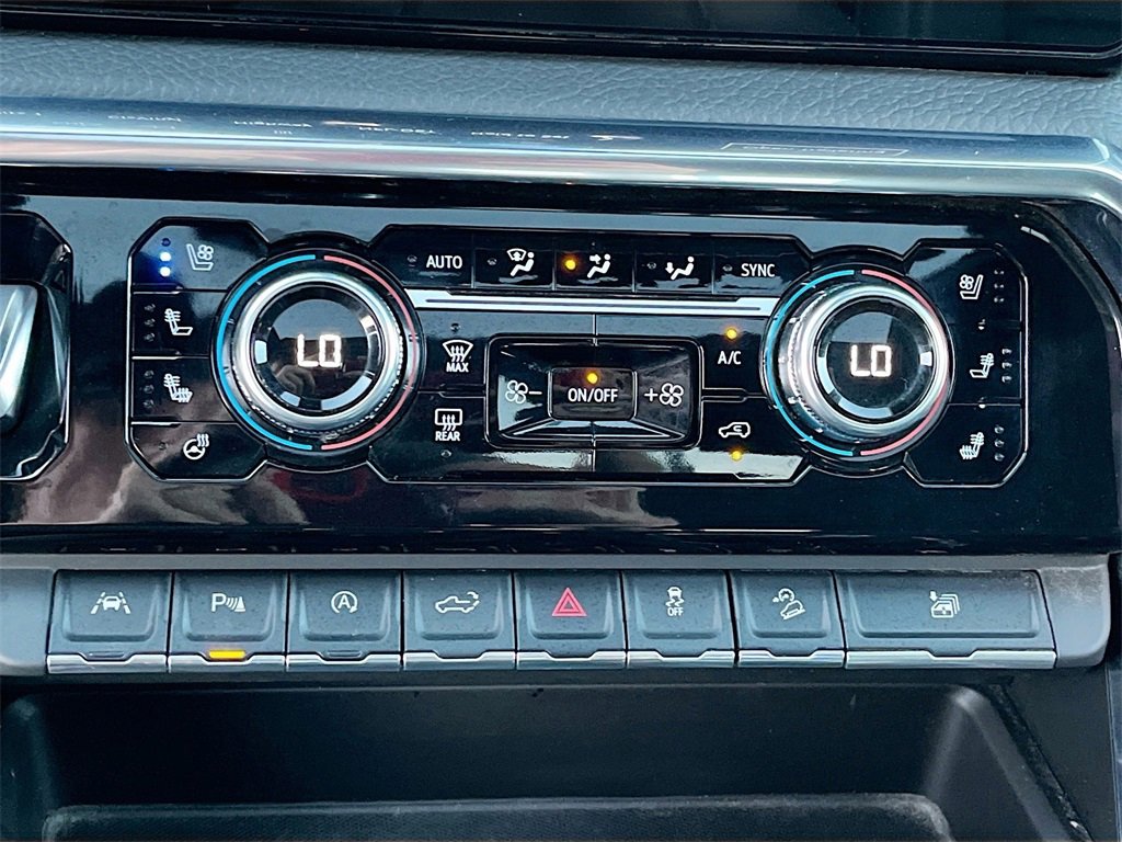 Used 2023 GMC Sierra 1500 Denali w/ Technology Package image 16