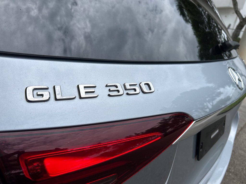 Used 2025 Mercedes-Benz GLE 350 4MATIC image 17