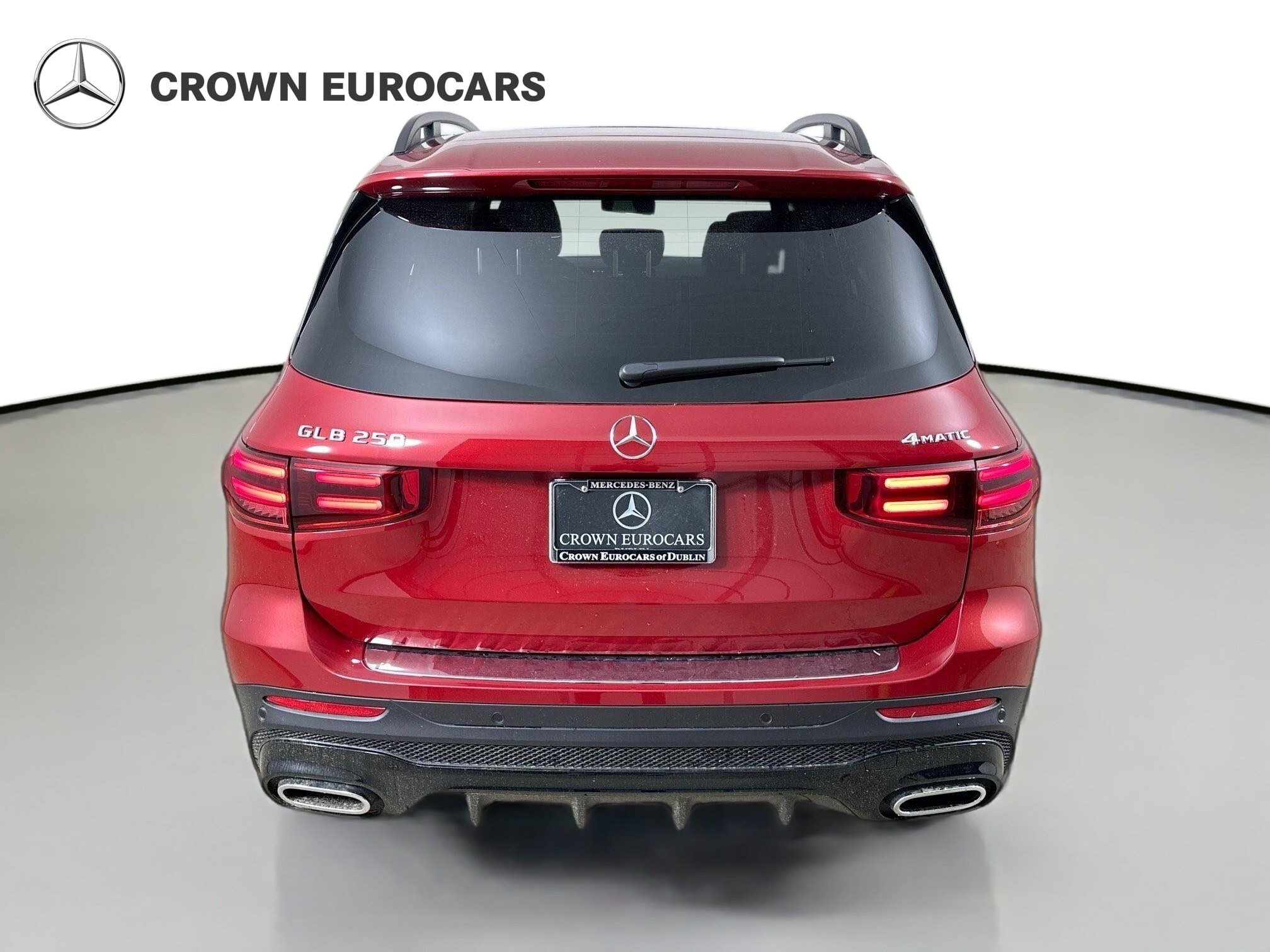 Used 2026 Mercedes-Benz GLB 250 4MATIC image 6