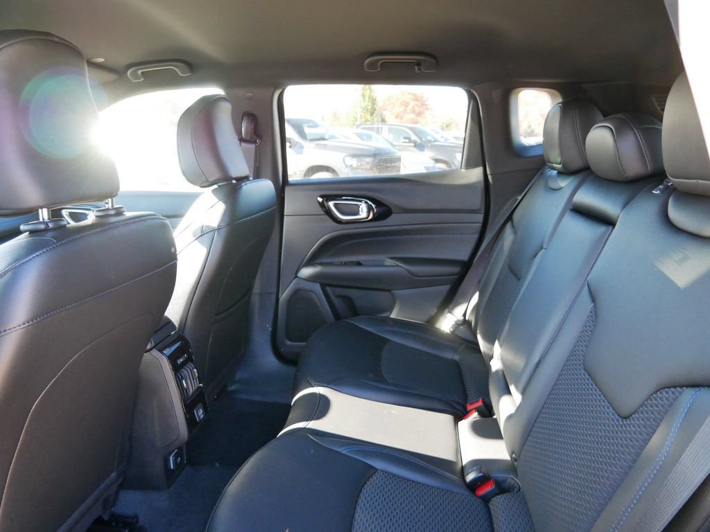 New 2026 Jeep Compass Latitude AWD/4WD image 28