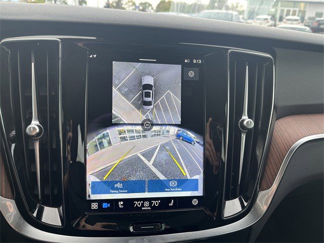 Used 2024 Volvo S60 B5 Plus image 31