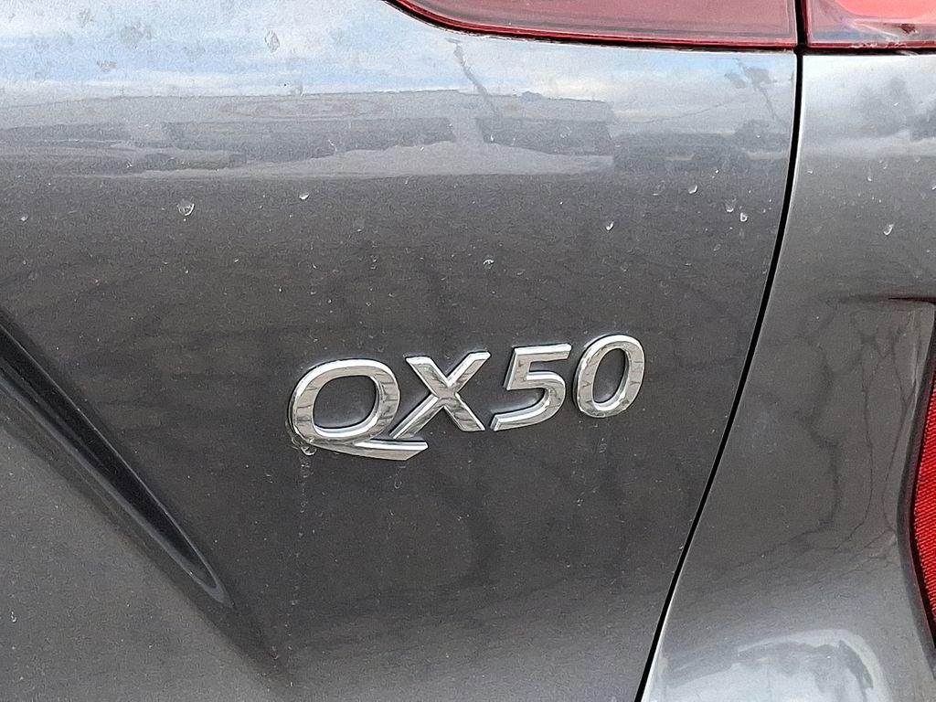 Certified 2024 INFINITI QX50 Pure image 15