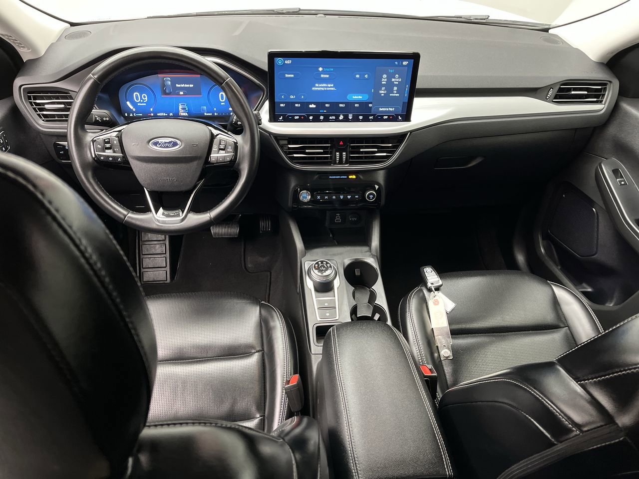 Certified 2024 Ford Escape Platinum AWD/4WD image 4