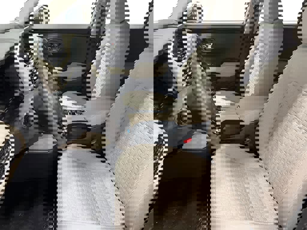 New 2026 Honda HR-V LX image 10