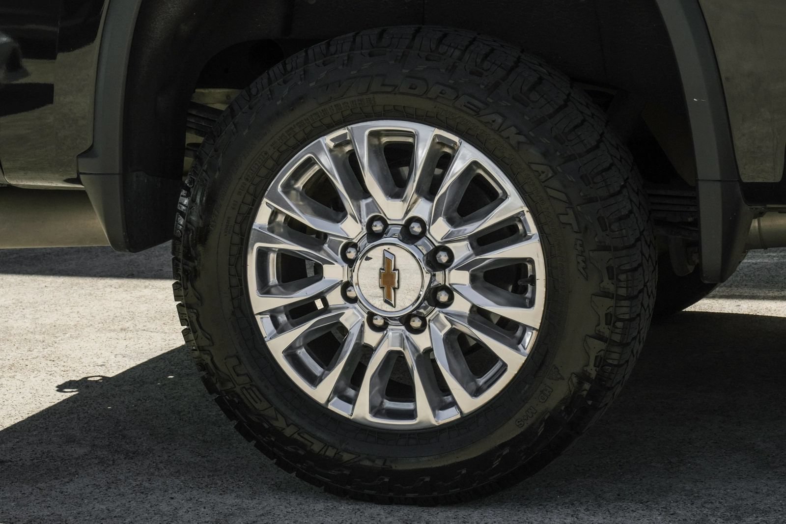 Used 2023 Chevrolet Silverado 2500 High Country AWD/4WD image 50